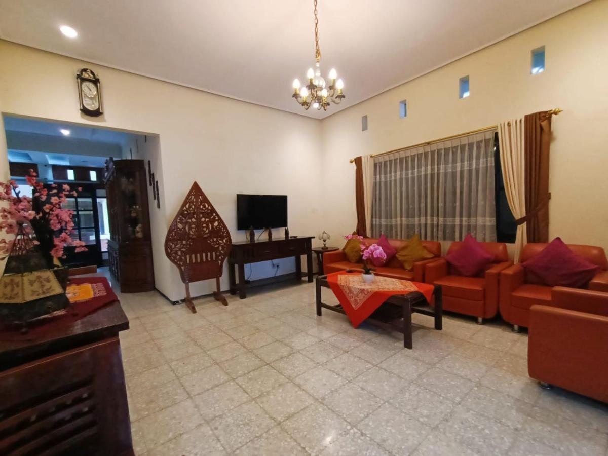 يوغياكارتا Rumah Kami Guest House المظهر الخارجي الصورة